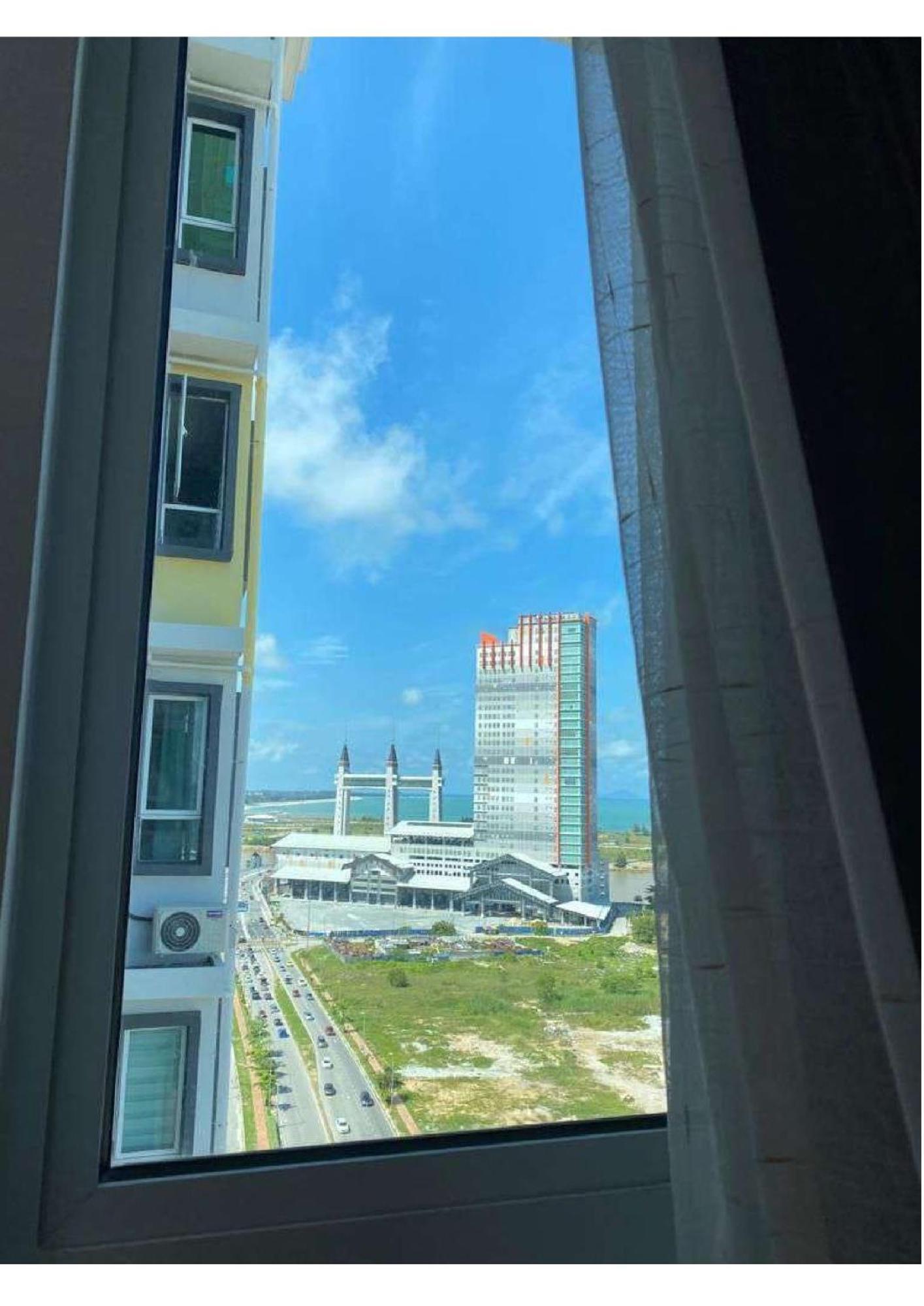 D'Ciella Homes- Sea View, Drawbridge & Ktcc Mall Kuala Terengganu Exterior photo